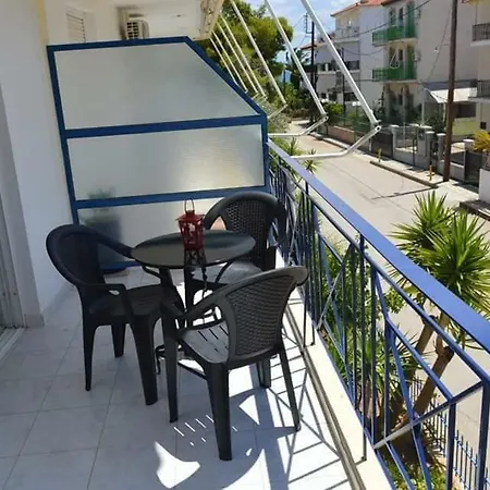 Studio Near The Sea Апартаменты